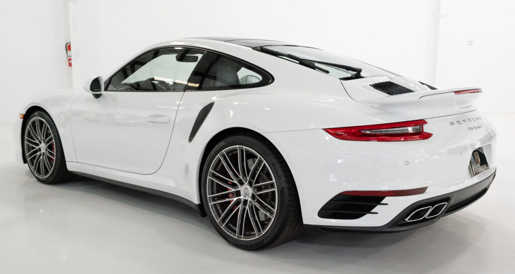 2018 Porsche 911